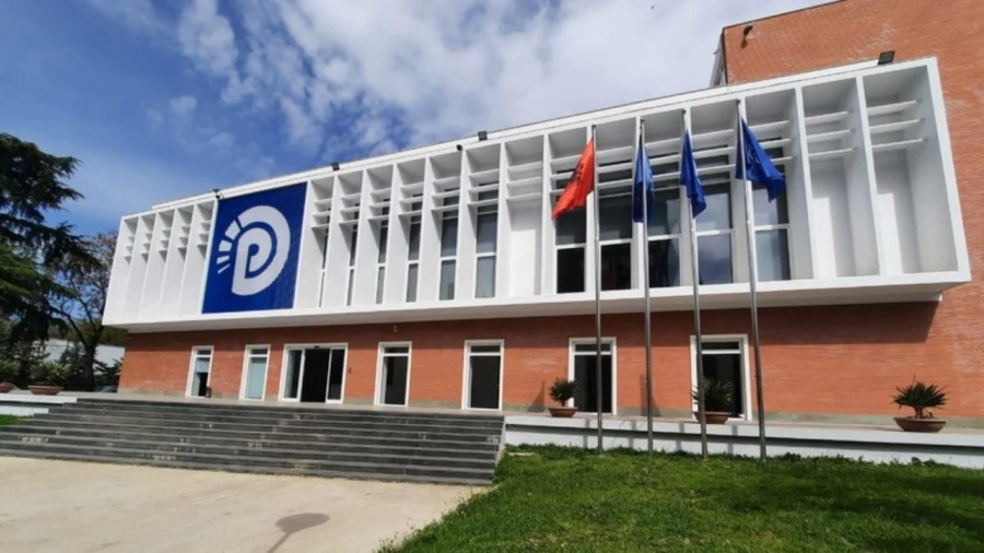 Dhuna ndaj studentëve dhe kërkesa për largimin e Ramës/ Grupi parlamentar i PD kërkon mbledhjen urgjente të Kuvendit