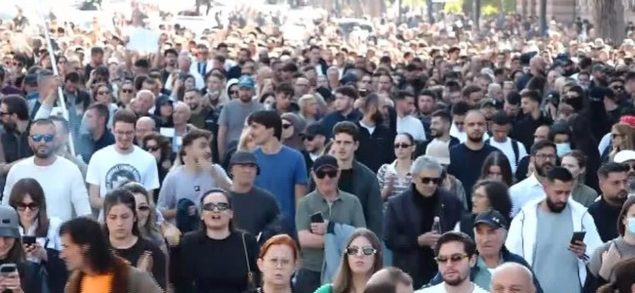 Thirrja e pedagoges: Të bashkohen edhe mjekët, të bëhen zëri i studentëve
