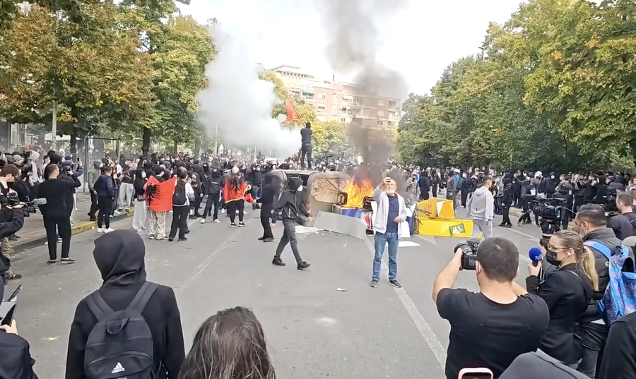 Pedagogët në protestë: A po shkon arsimi drejt bojkotit total?