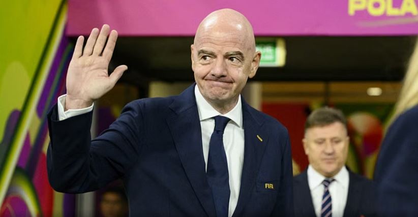 “The Times” i kërkon falje FIFA-s për çështjen e pagave të presidentit Infantino