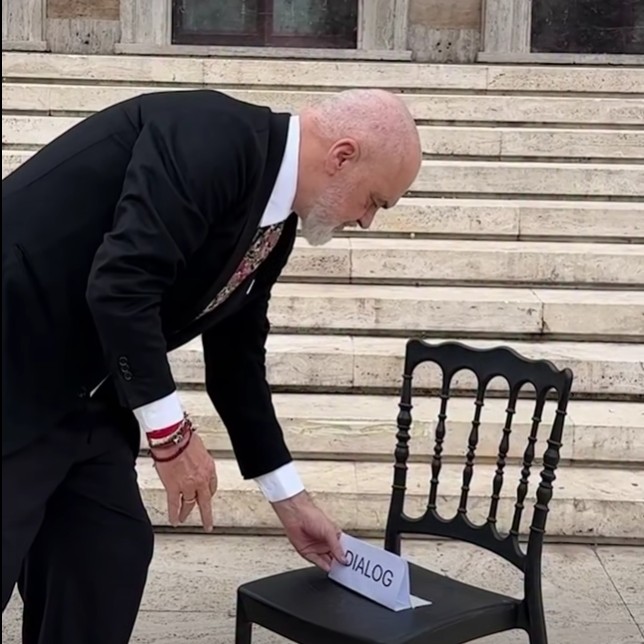 Reagon sërish Rama: Ja si përfunduan “karriget e dialogut”
