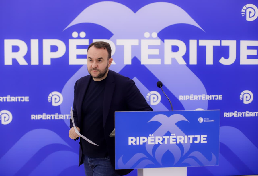 Balliu: Rama nuk duhet të fshihet pas maskave dhe uniformave! Dhuna policore ndaj të rinjve të ndalet  