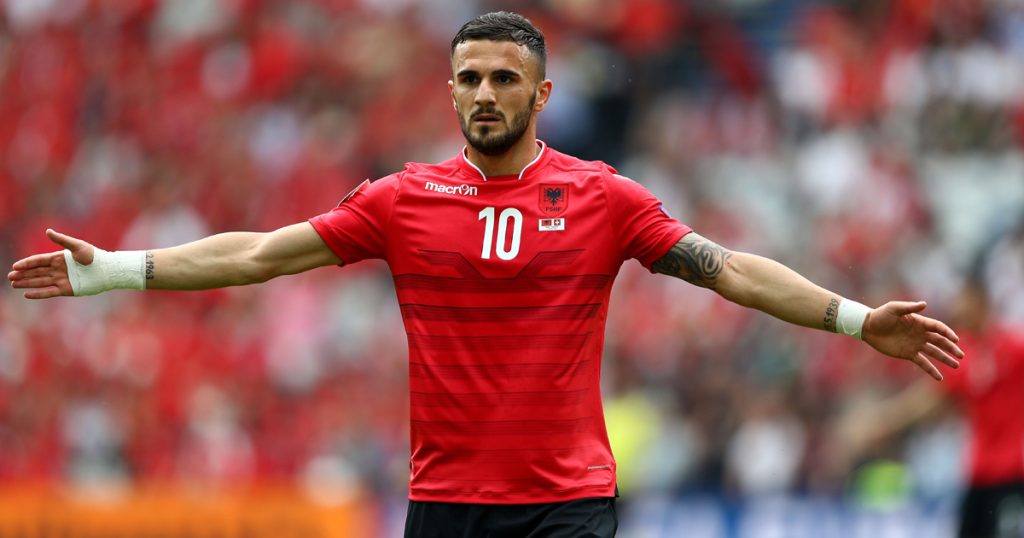 Armando Sadiku i jep lamtumirën futbollit në moshën 35-vjeçare