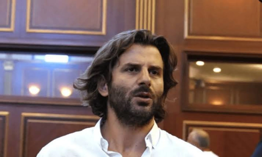 Deputeti i Vetëvendosjes tallet me Ramën: Po mendon se është kryeministër në Rusi