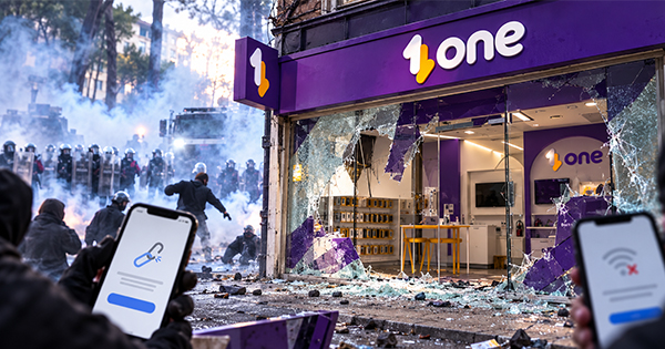 “One” heq internetin gjatë protestës, merr hak për thyerjen e dyqaneve