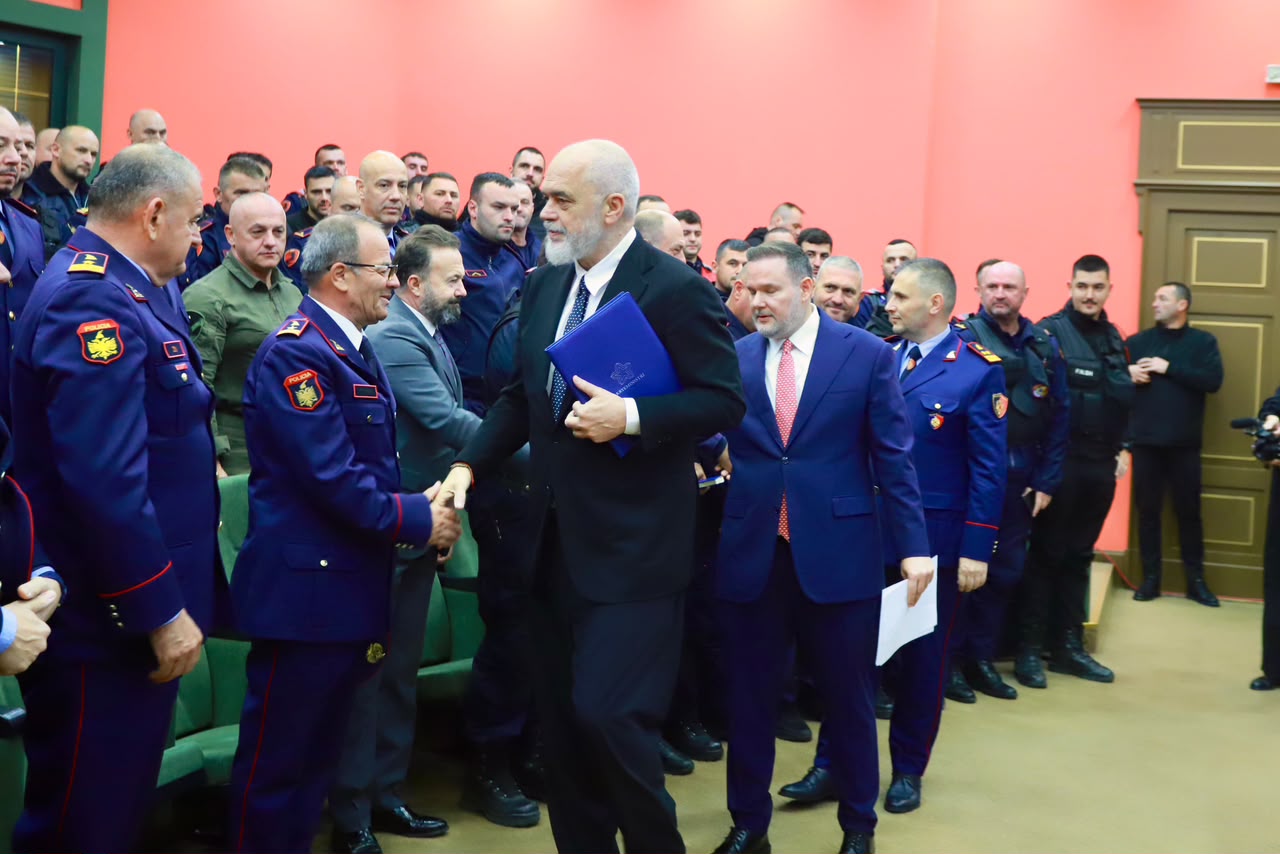 Protestat në Europë, Rama publikon shifrat: Në Shqipëri ka më shumë policë të plagosur sesa protestues