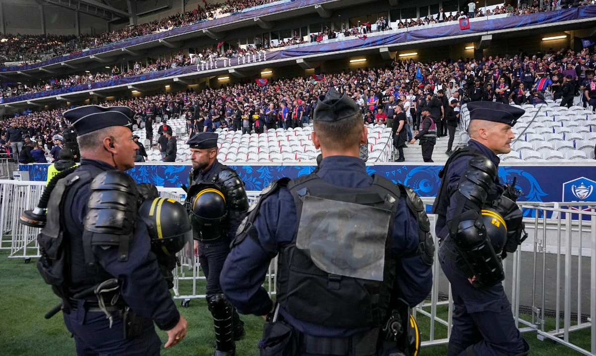 Trazirat në Francë rrezikojnë PSG-Lyon, policia kërkon shtyrjen e ndeshjes