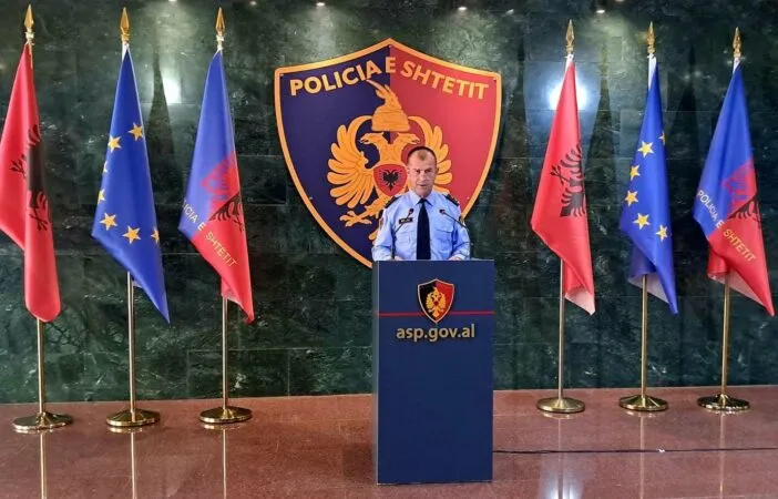 Policia mohon kërcënimet për mësuesit dhe pedagogët që protestuan