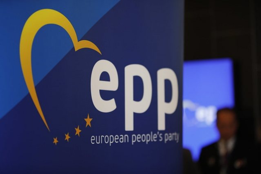 Reagimi i fortë i PPE: Të dëgjohet zëri i të rinjve shqiptarë, vendit i duhet një qeveri e përgjegjshme