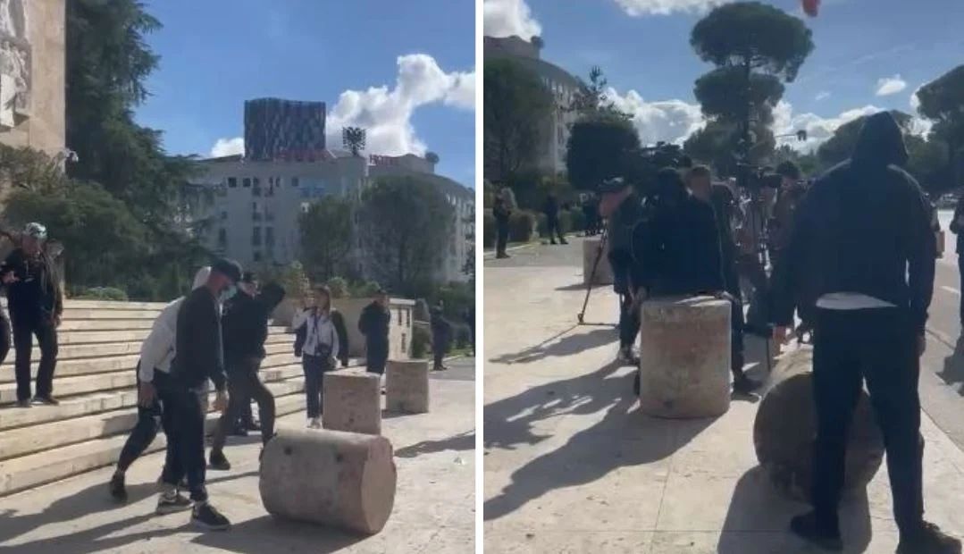 Pedagogë e studentë të Mjekësisë në protestë para Kryeministrisë, refuzojnë dialogun me Ramën