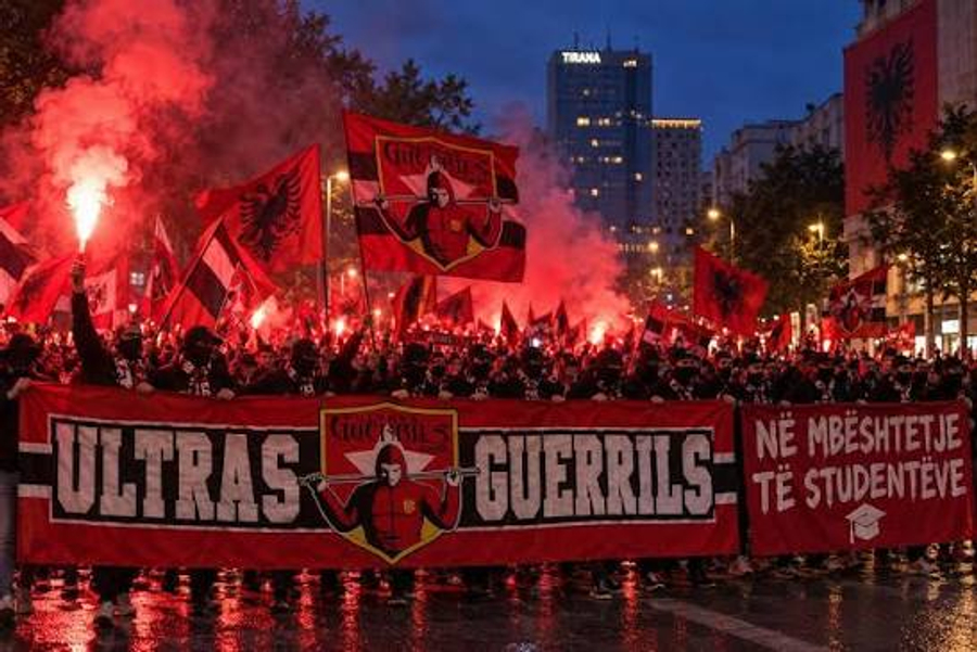 Në mbështetje të studentëve dhe kundër dhunës policore/ ‘Guerrils’ bojkoton zyrtarisht stadiumet: Pezullojmë aktivitetin tifozerik!