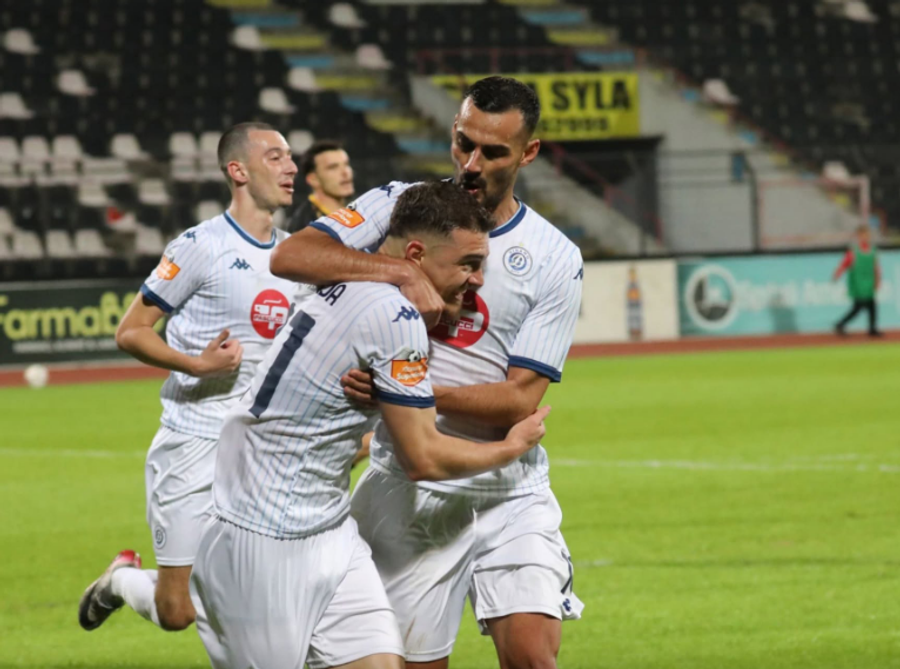 Dinamo përmbys Egnatian dhe futet në garën për titull