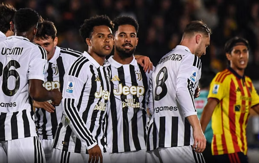 Juventusi rikthehet te fitorja, mposht Leçen me golat e McKennie dhe Douglas Luiz