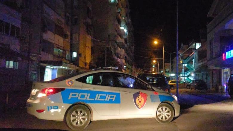 Sherr me mjet prerës mes të rinjve në Korçë, plagoset 19-vjeçari! Arrestohet autori