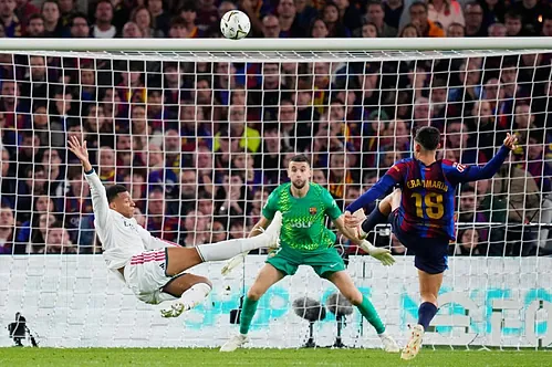 Mbappé shtang Barçën me dy gola, Reali rihap kampionatin në “Camp Nou”