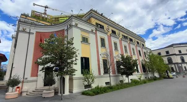 Lajmi i mirë/ Shpallen 1500 fituesit për kredi të buta nga Bashkia e Tiranës