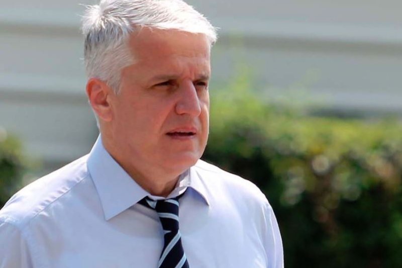 Vuçiç humbi zgjedhjet në Serbi, Majko: Pushteti dhe interesat ekonomike çuan në krizën e tij