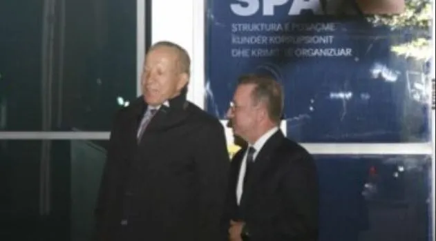 Përplasja për Aeroportin e Vlorës, Pacolli del pas 7 orësh në SPAK