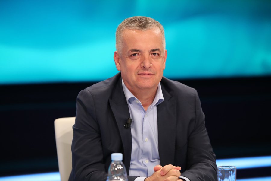 Zgjedhjet në Serbi, Nazarko: Opozita u zhduk, Rama mund të bjerë më shpejt se Vuçiç