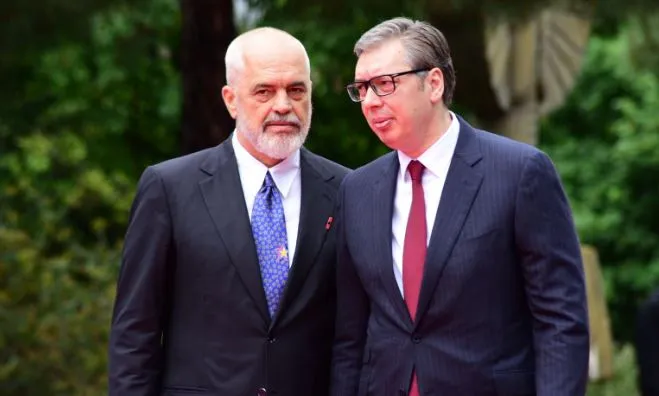 Efekti domino nga Serbia në Shqipëri; mes shpresës dhe sfidave politike