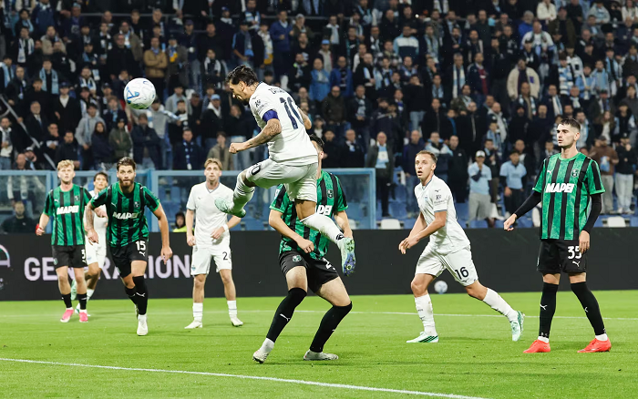 Lazio e Gattusos është një spektakël, fitore me 6 gola dhe vendi i parë
