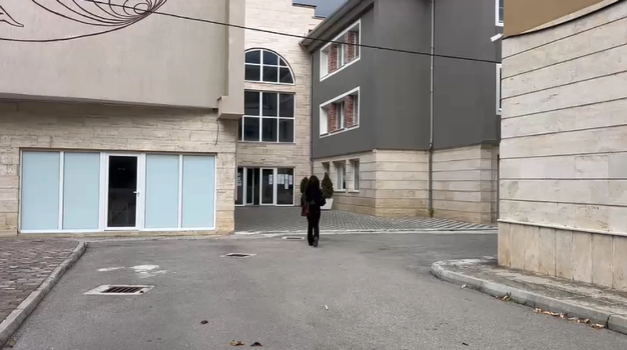 Në mbështetje të protestave në Tiranë/ Studentët në Universitetin e Korçës vijojnë bojkotin