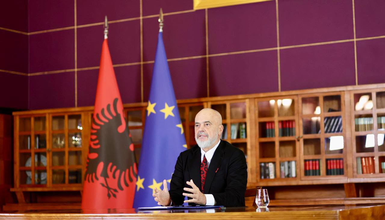Rama tregon 3 vendimet e reja për studentët