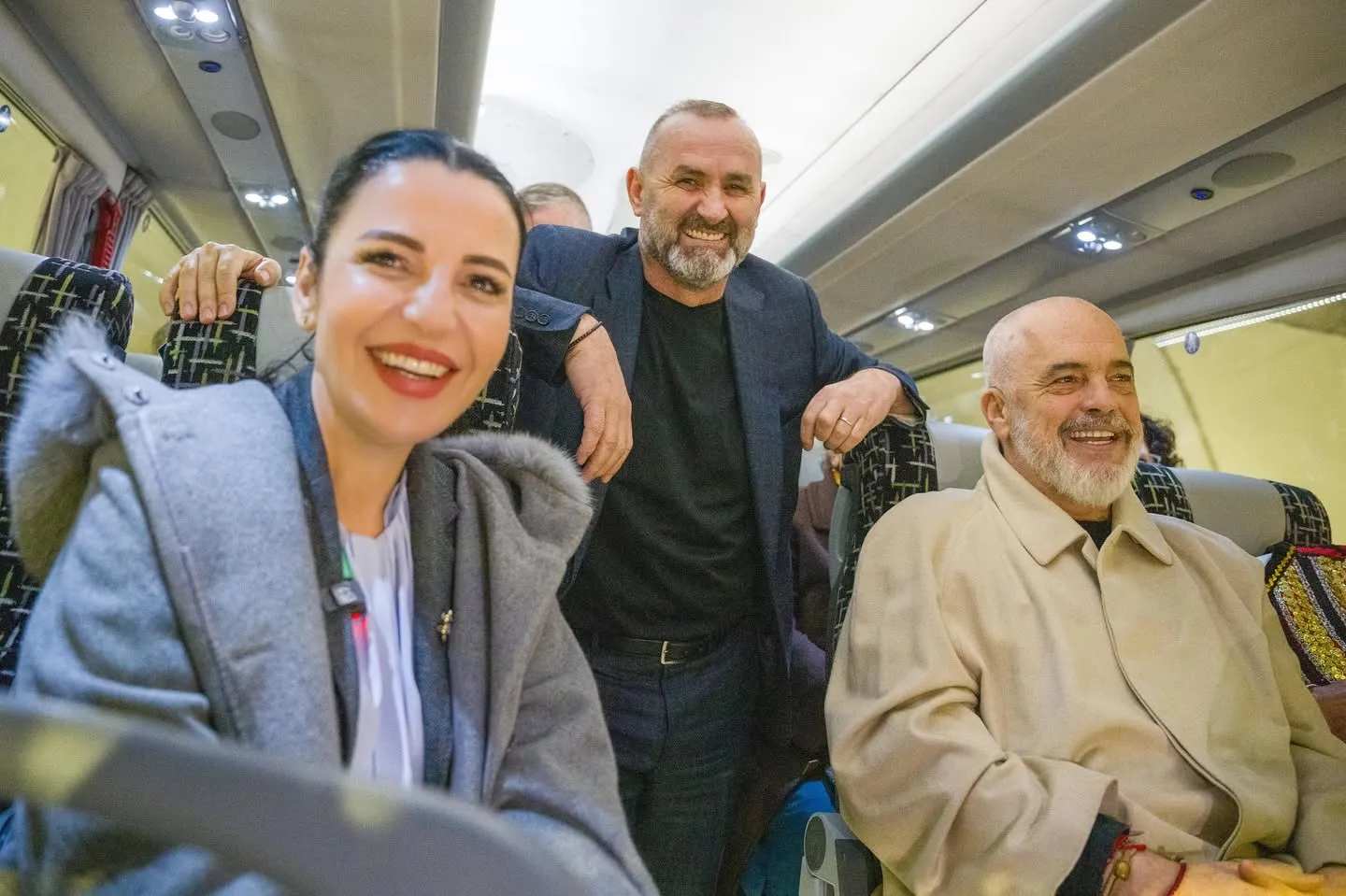 Dy kongresmenë i kërkojnë Rubios të bllokojët vizat për zyrtarët e korruptuar shqiptar