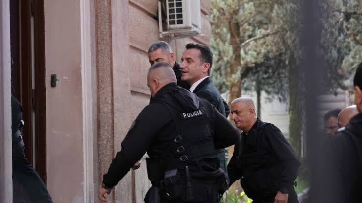 Pas transferimit të Veliajt në Fier, DPB kërkesë burgjeve për evidentimin e të arrestuarve për korrupsion