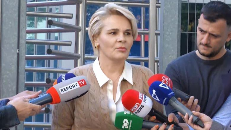 Seanca shtyhet për në 5 nëntor, Monika Kryemadhi: Qesharake! Janë shkelur të gjitha procedurat