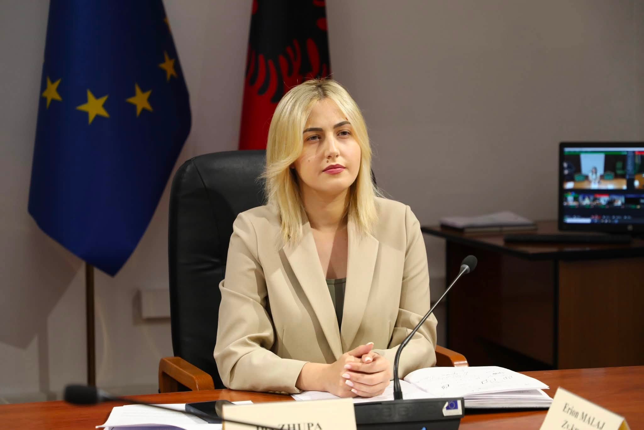 Deputetja e PD, Zhupa: Rama kërkon të përdorë paratë e buxhetit për të kundërshtuar revoltën