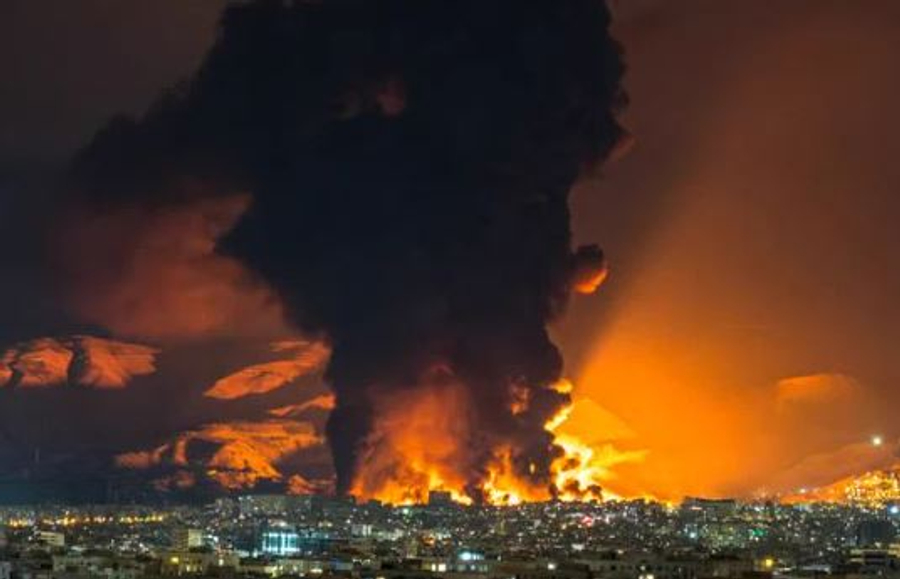 Irani raporton sulme amerikane ndaj Gardës Revolucionare, shpërthime pranë Hormuzit
