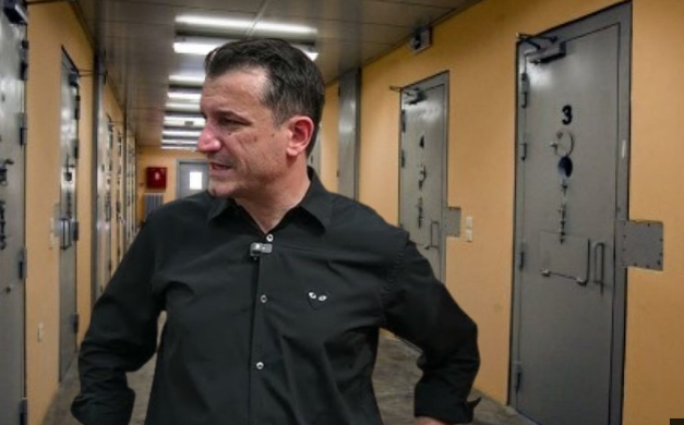 Erion Veliajn e çuan në Fier, por po e rikthejnë në politikë! Në skenë pritet të dalë edhe Sajmir Tahiri