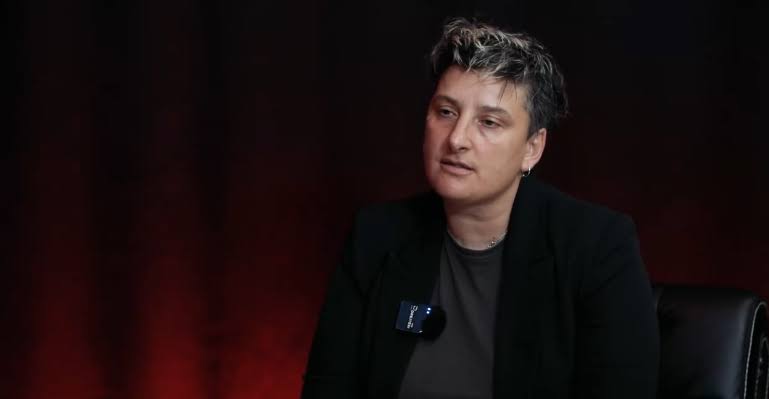Hyri në "BBVK 5" dhe u komentua për pamjen, zbulohet historia e trishtë e banores